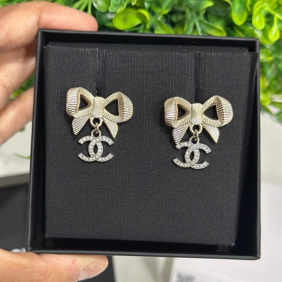 CHANEL 24K Two Toned CC Drop Earrings - Picture 3 of 6